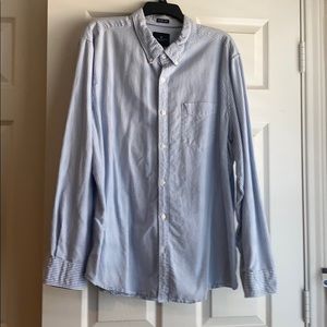 American Eagle Button Down